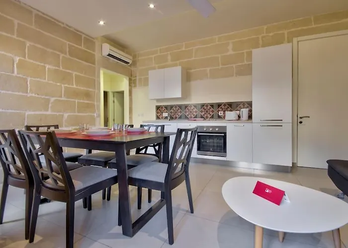 Lucky Star 203 By Vallettastay *