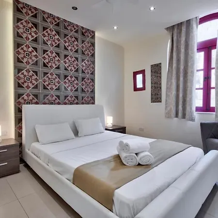 Vallettastay - Lucky Star Two Bedroom 203 Apartament *