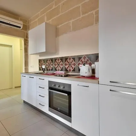 Apartament Vallettastay - Lucky Star Two Bedroom 203 Valletta